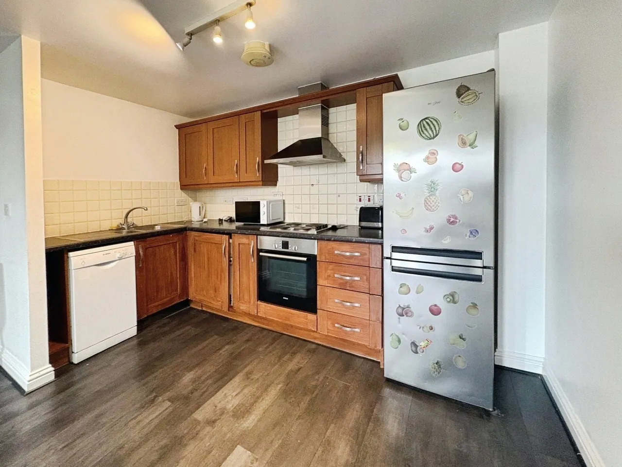 Tudor Way, Knaphill, GU21, photo 3