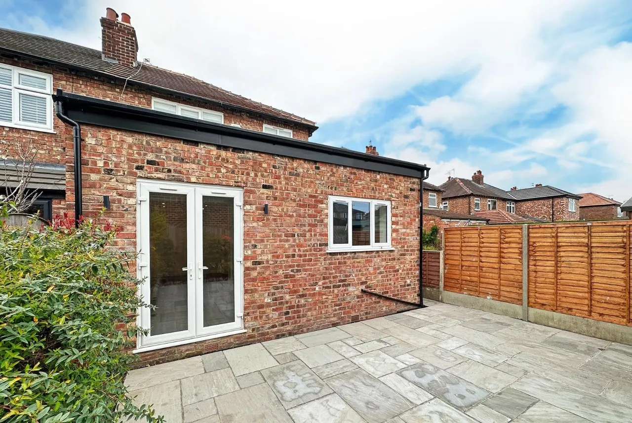 Stockport Road, Timperley, Cheshire WA15 7SR, photo 19