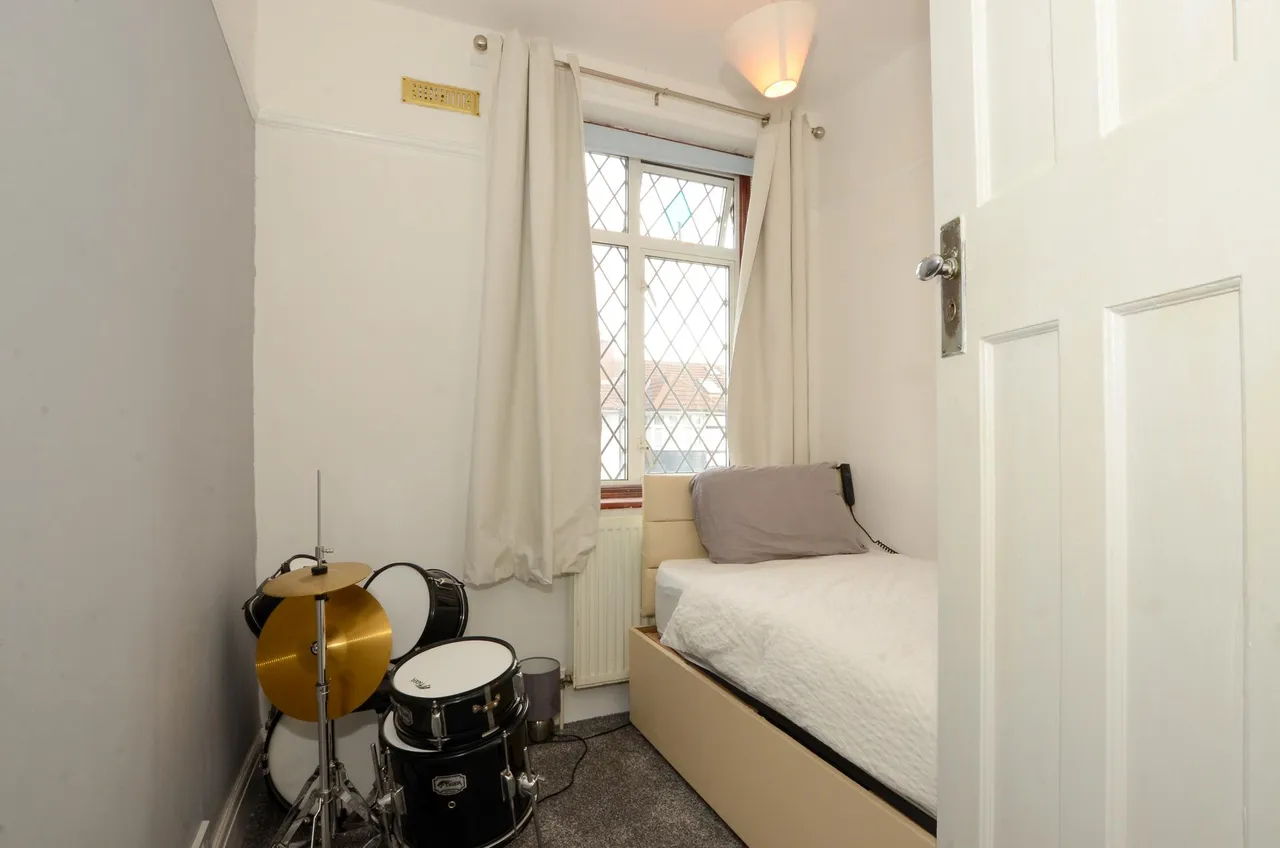Christchurch Gardens, Harrow, HA3, photo 16