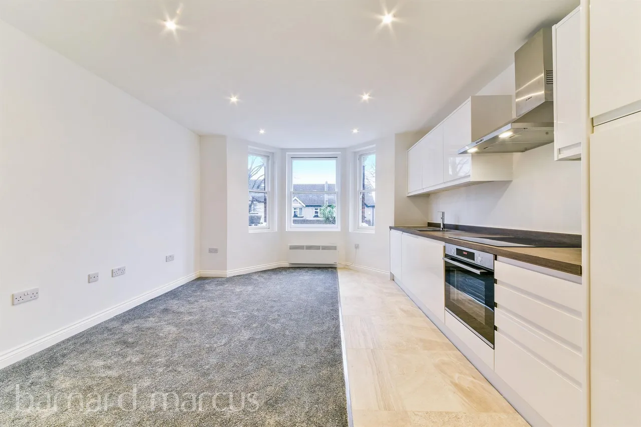 Park Lane, Wallington, SM6, photo 3