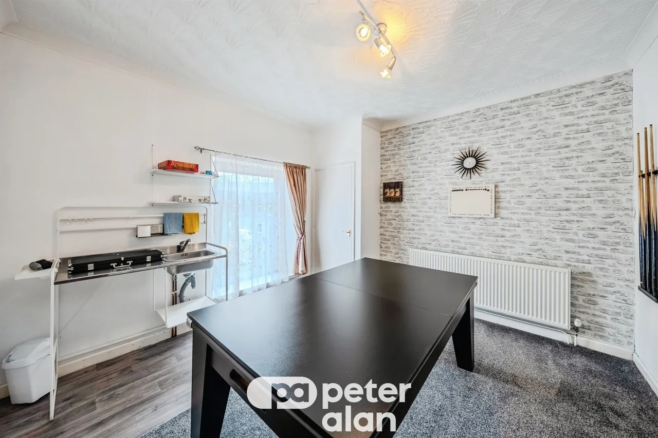 Treharne Road, Maesteg, CF34, photo 17