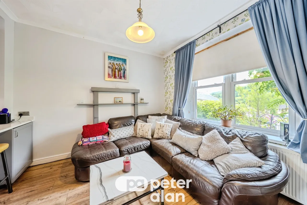 Treharne Road, Maesteg, CF34, photo 9