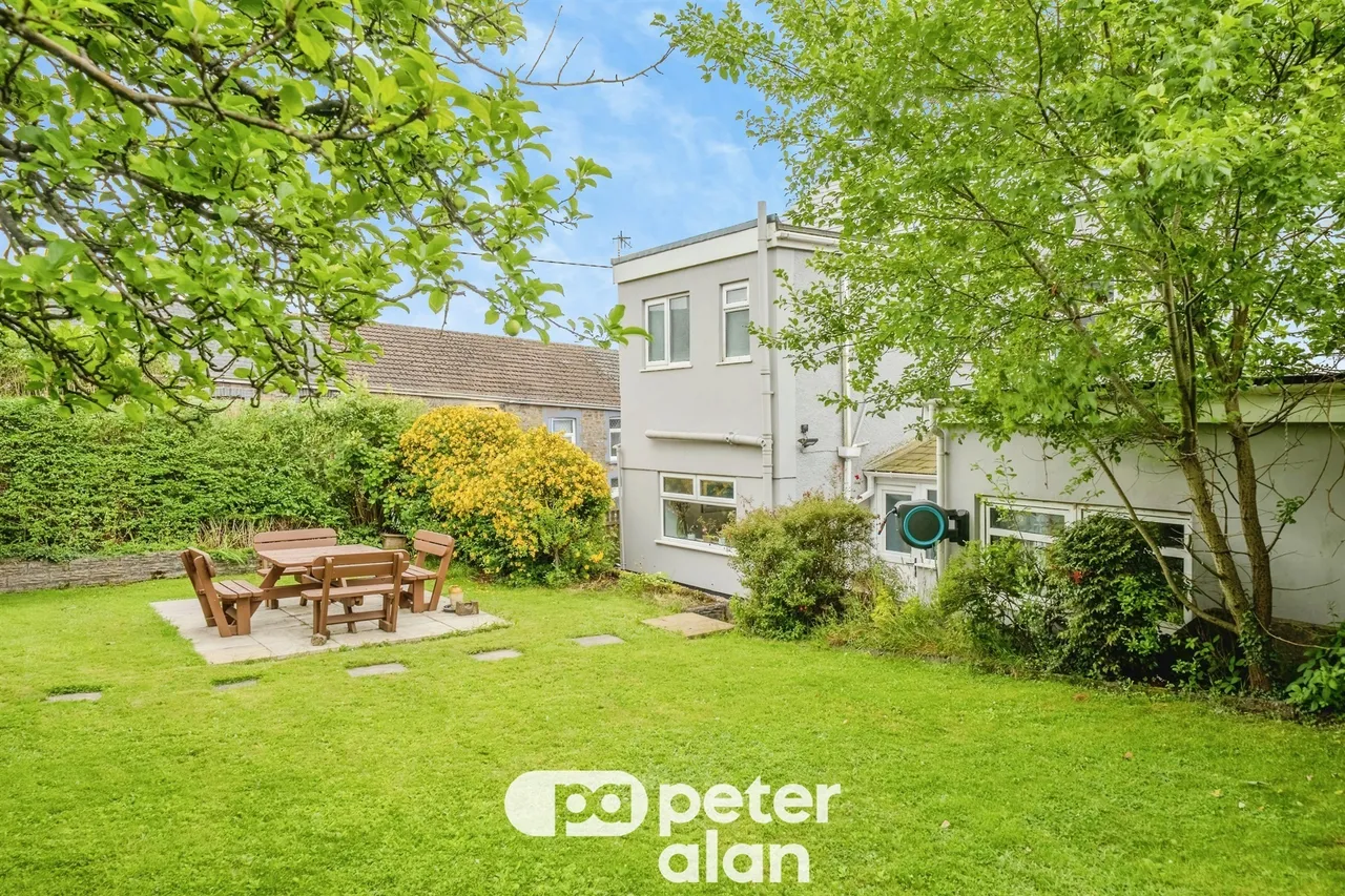 Treharne Road, Maesteg, CF34, photo 26