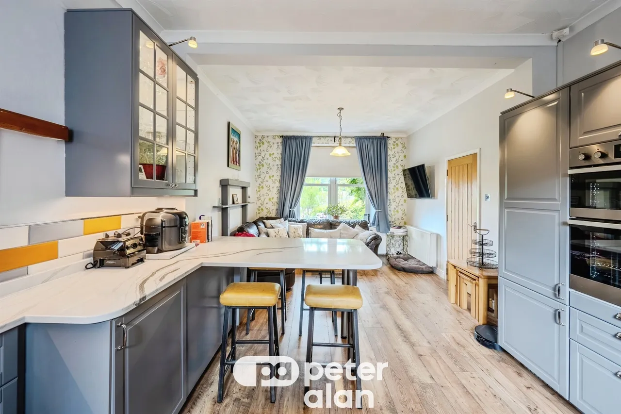 Treharne Road, Maesteg, CF34, photo 6