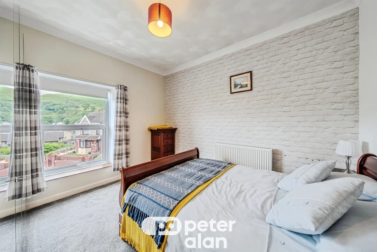 Treharne Road, Maesteg, CF34, photo 15