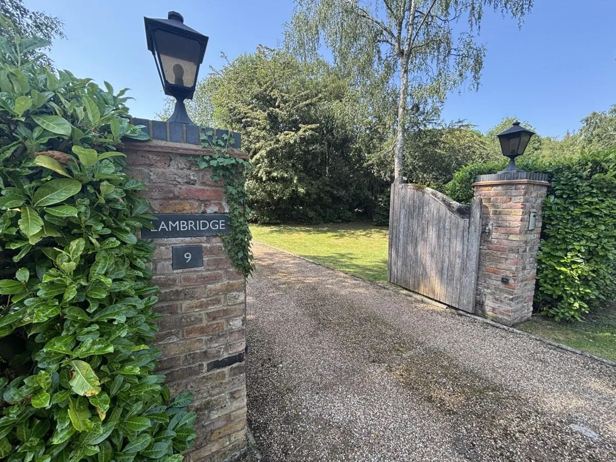 Lambridge Wood Road, Henley-on-Thames, RG9, photo 41