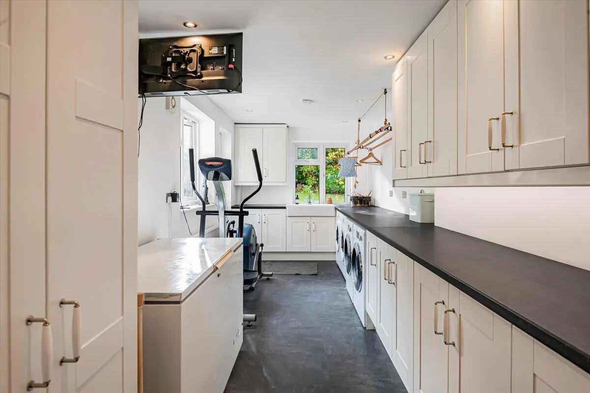 Lambridge Wood Road, Henley-on-Thames, RG9, photo 18