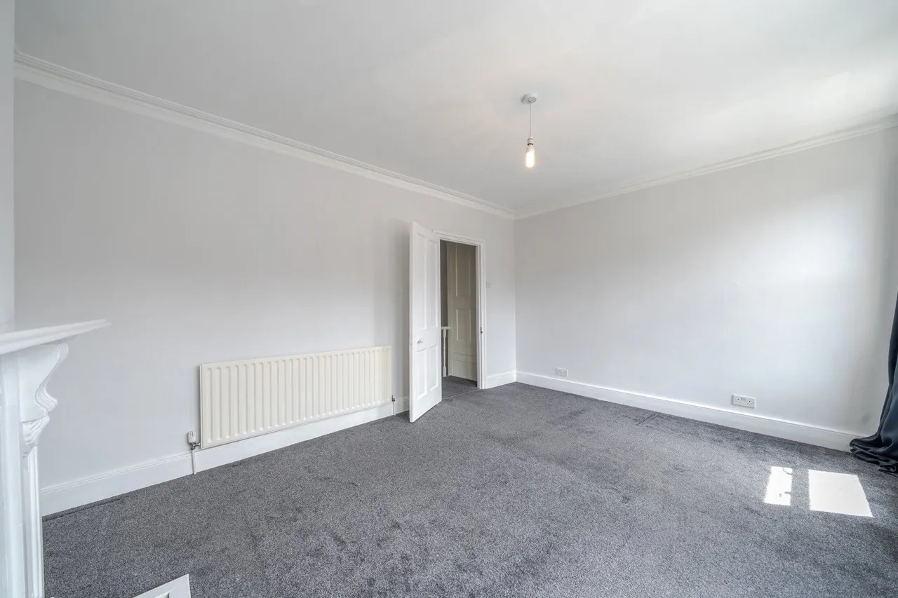 Ceres Road, SE18, photo 10