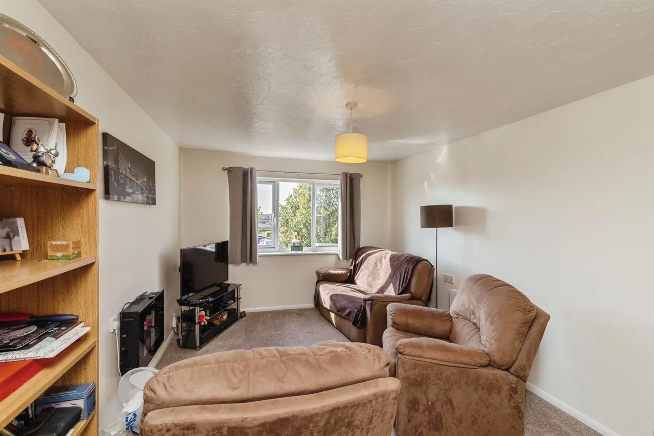 Abbotswood, Yate, BS37, photo 4