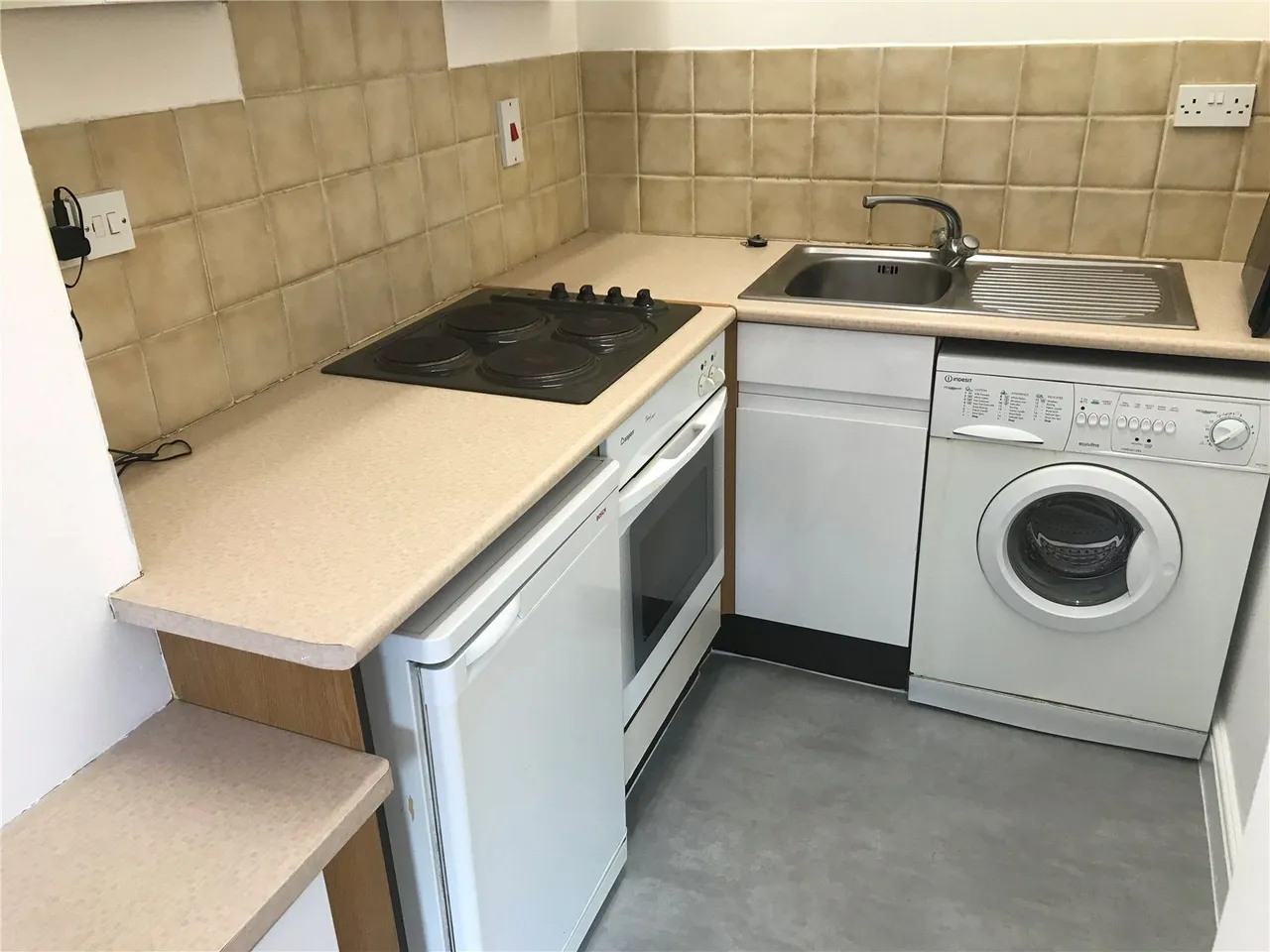 Portswood Road, Southampton, SO17, photo 3