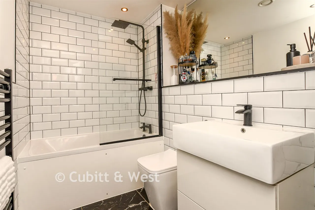 Hornchurch Hill, Whyteleafe, CR3, photo 6