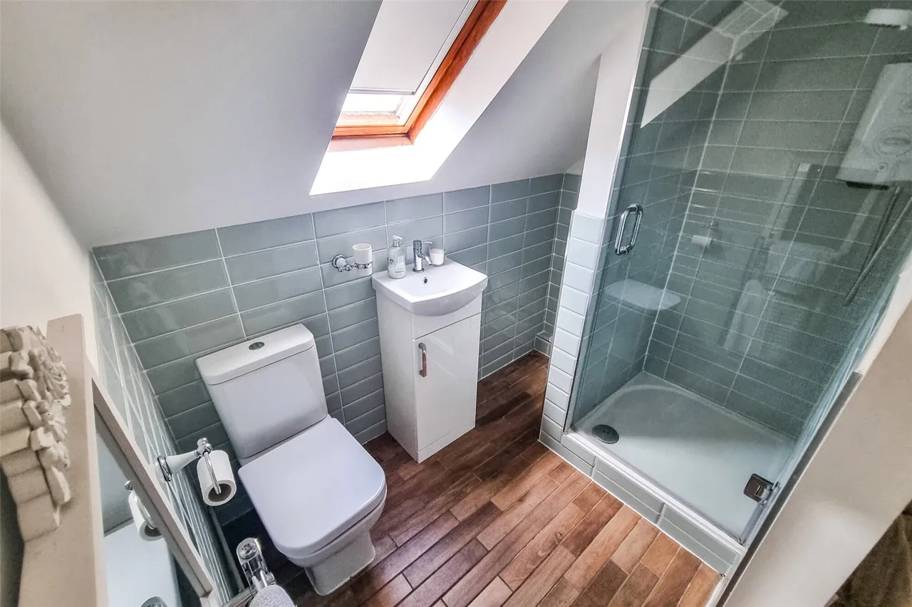 White Lane, Ash Green, Guildford, Surrey, GU12 6HN, photo 12