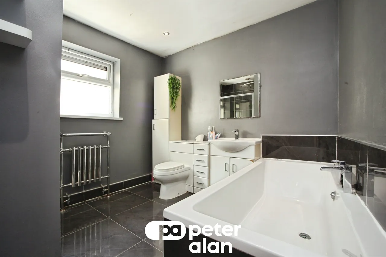 Commercial Street, Bargoed, CF81, photo 7