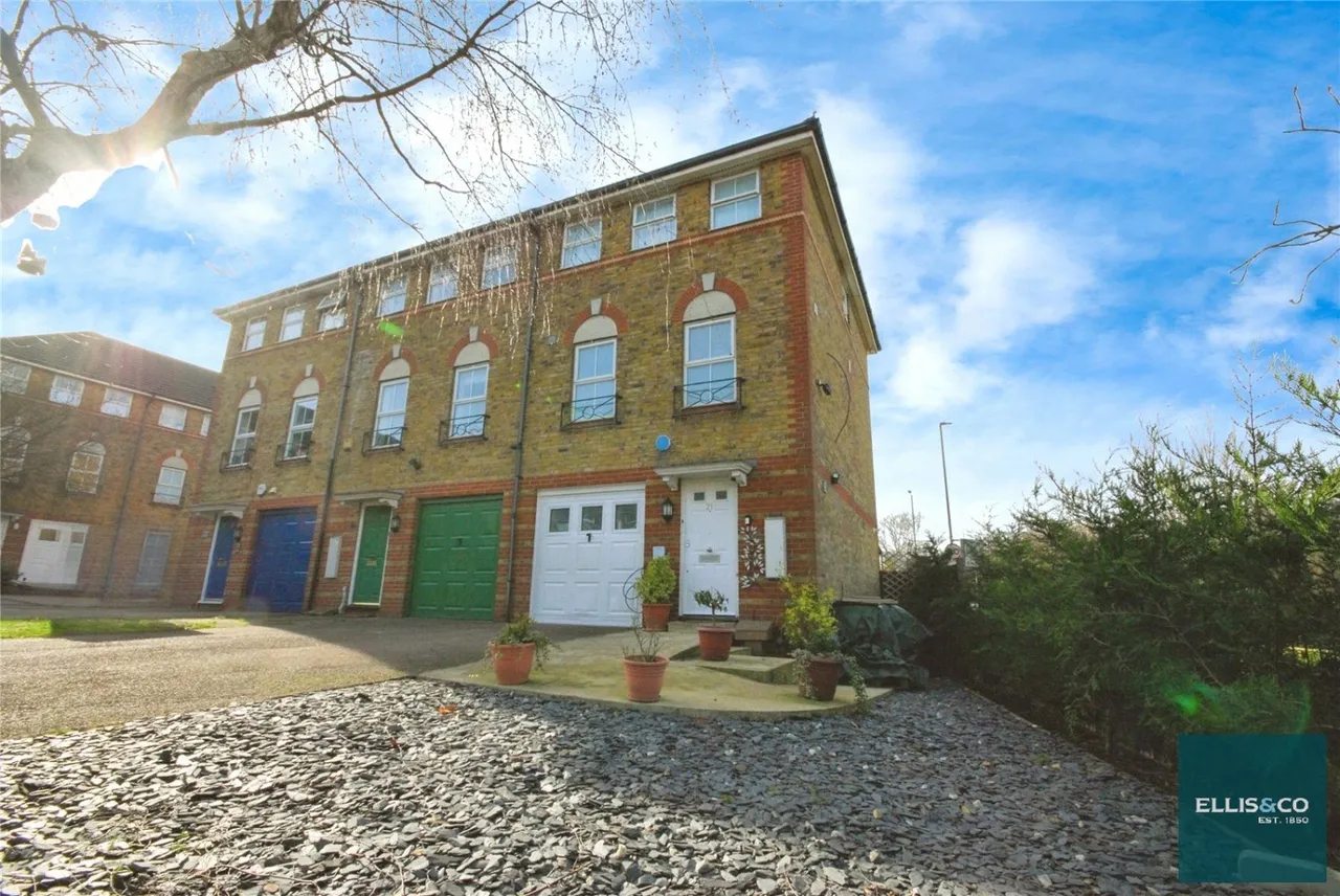 Compton Close, Golders Green, NW11, photo 16