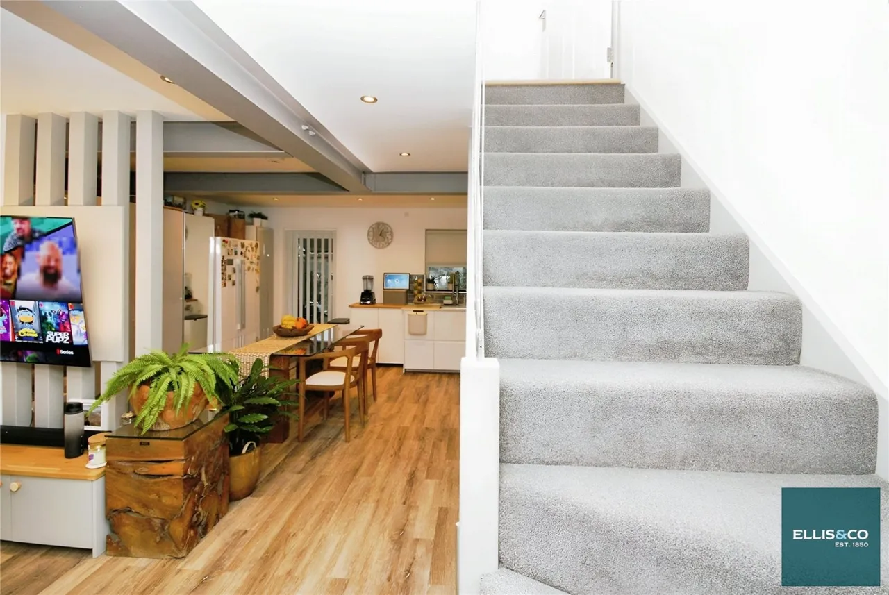 Compton Close, Golders Green, NW11, photo 4