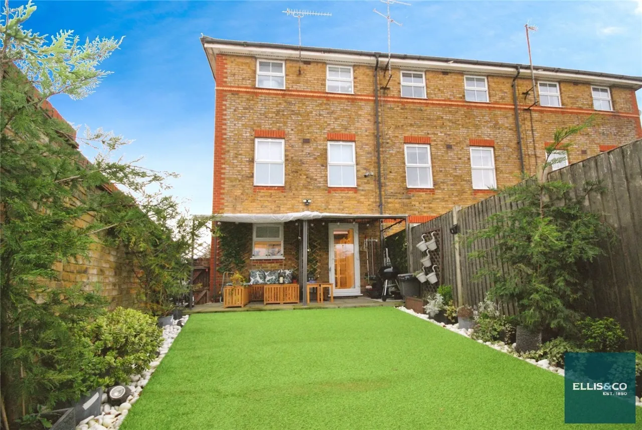 Compton Close, Golders Green, NW11, photo 3
