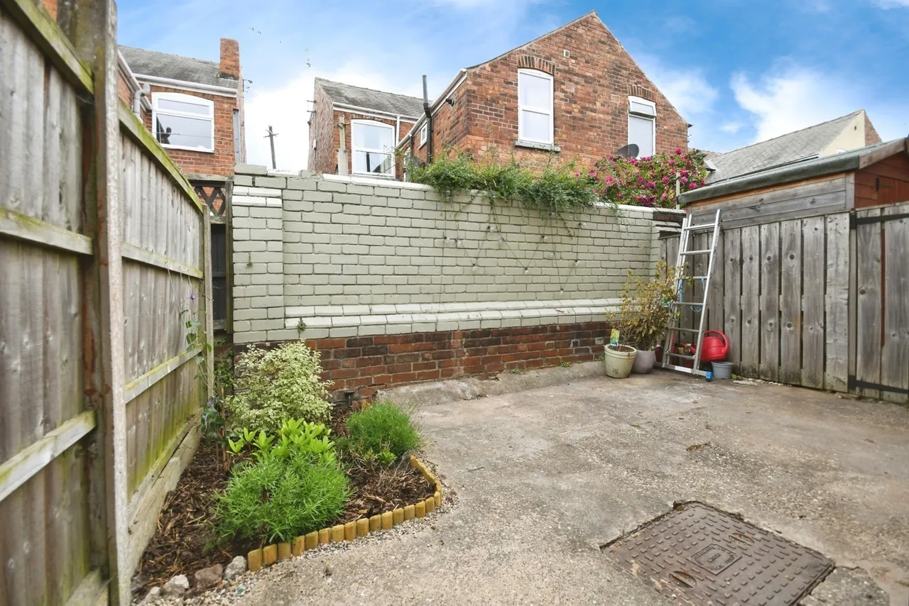 Albert Street, Mansfield Woodhouse, Mansfield, Nottinghamshire, NG19, photo 15