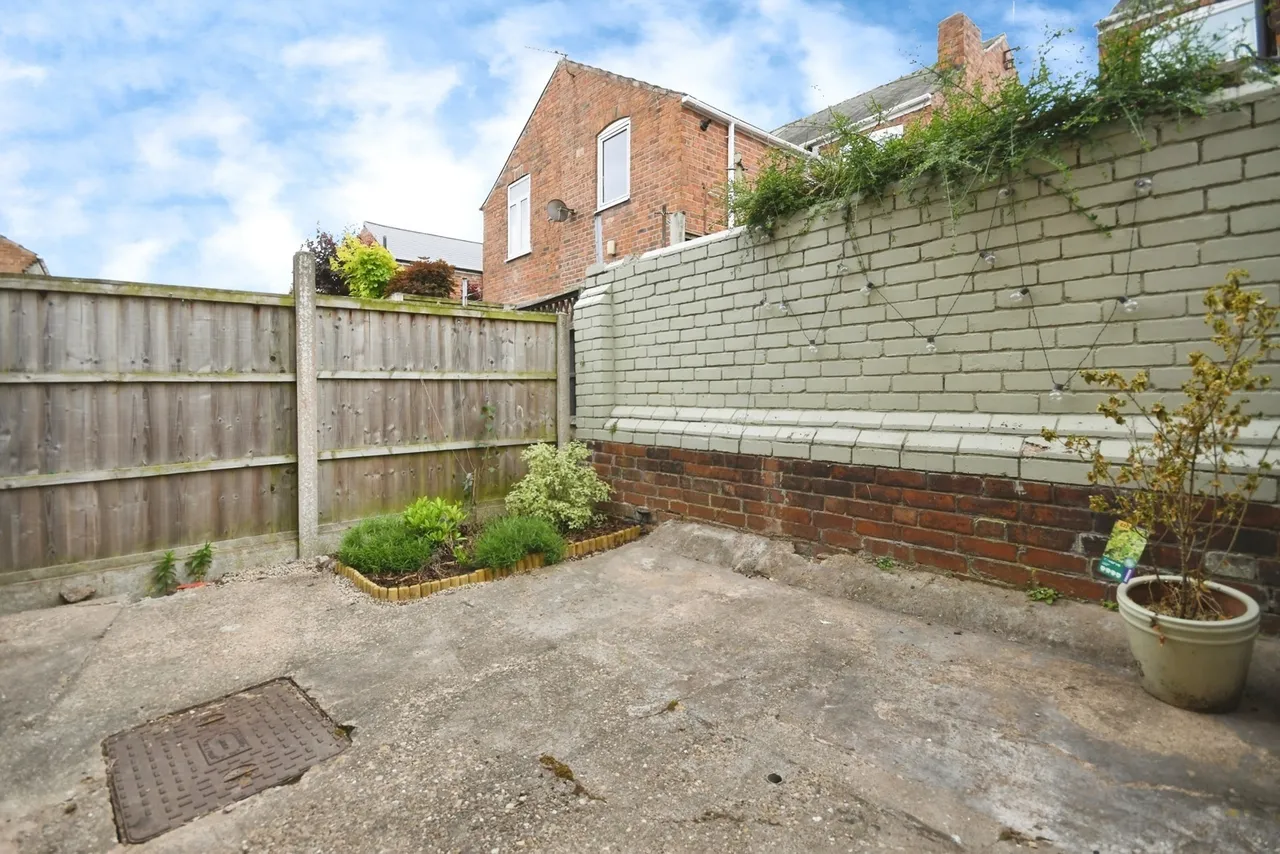 Albert Street, Mansfield Woodhouse, Mansfield, Nottinghamshire, NG19, photo 13