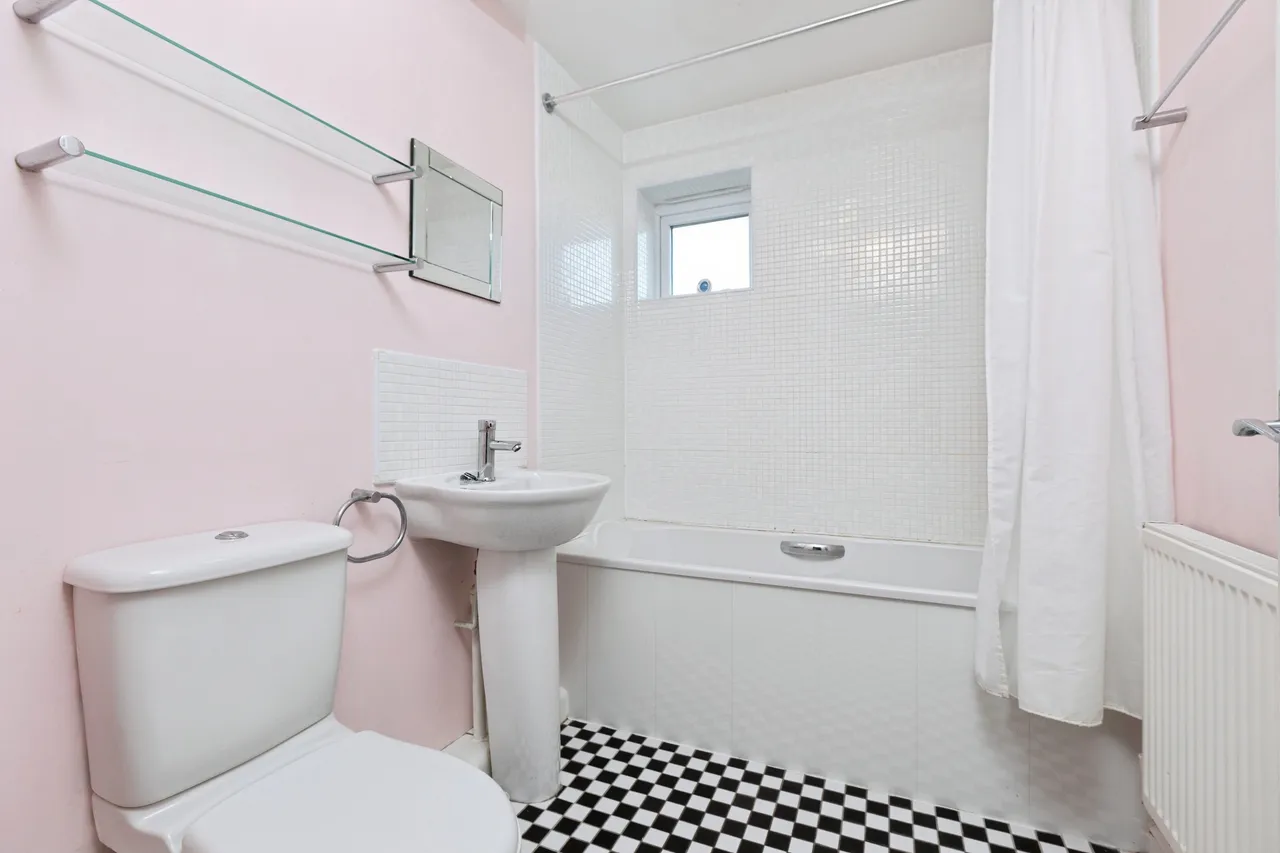 Friars Rise, Whitley Bay, NE25, photo 5