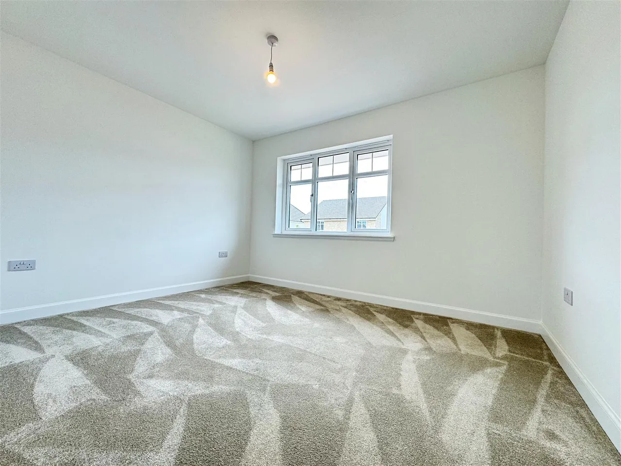 Brackenhill Crescent, Hamilton, ML3 8RT, photo 14