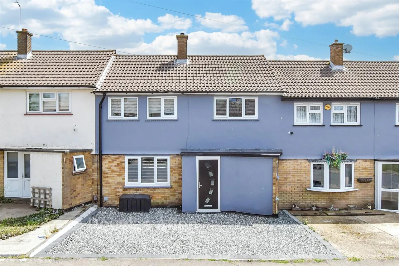 3 bed house for sale, Devonshire Road, Basildon, SS15