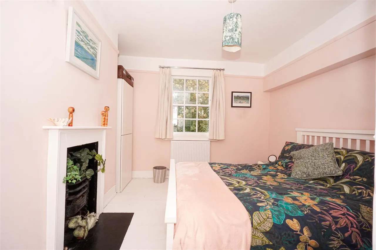 Castle Hill Road, Hastings, photo 14