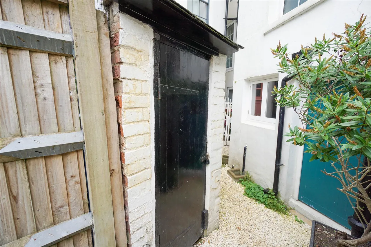 Castle Hill Road, Hastings, photo 18