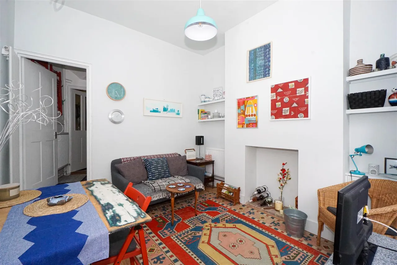 Castle Hill Road, Hastings, photo 11