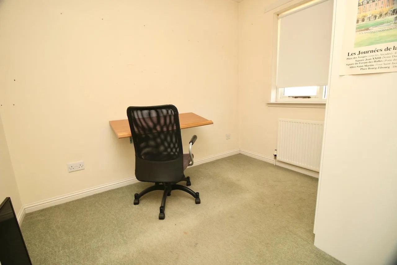 Glen Clova Drive, Cumbernauld, G68 0DL, photo 16