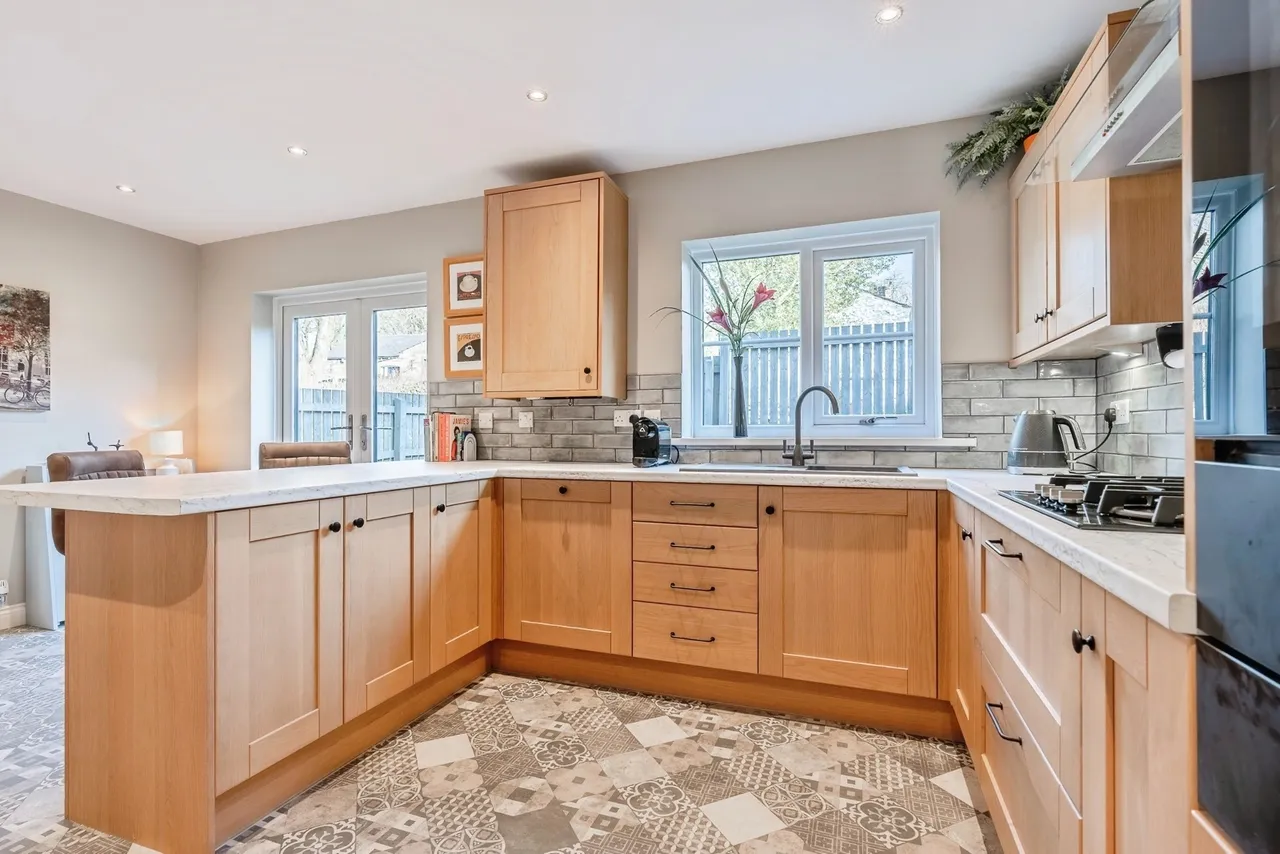 Marsden Road, Burnley, Lancashire, BB10, photo 6
