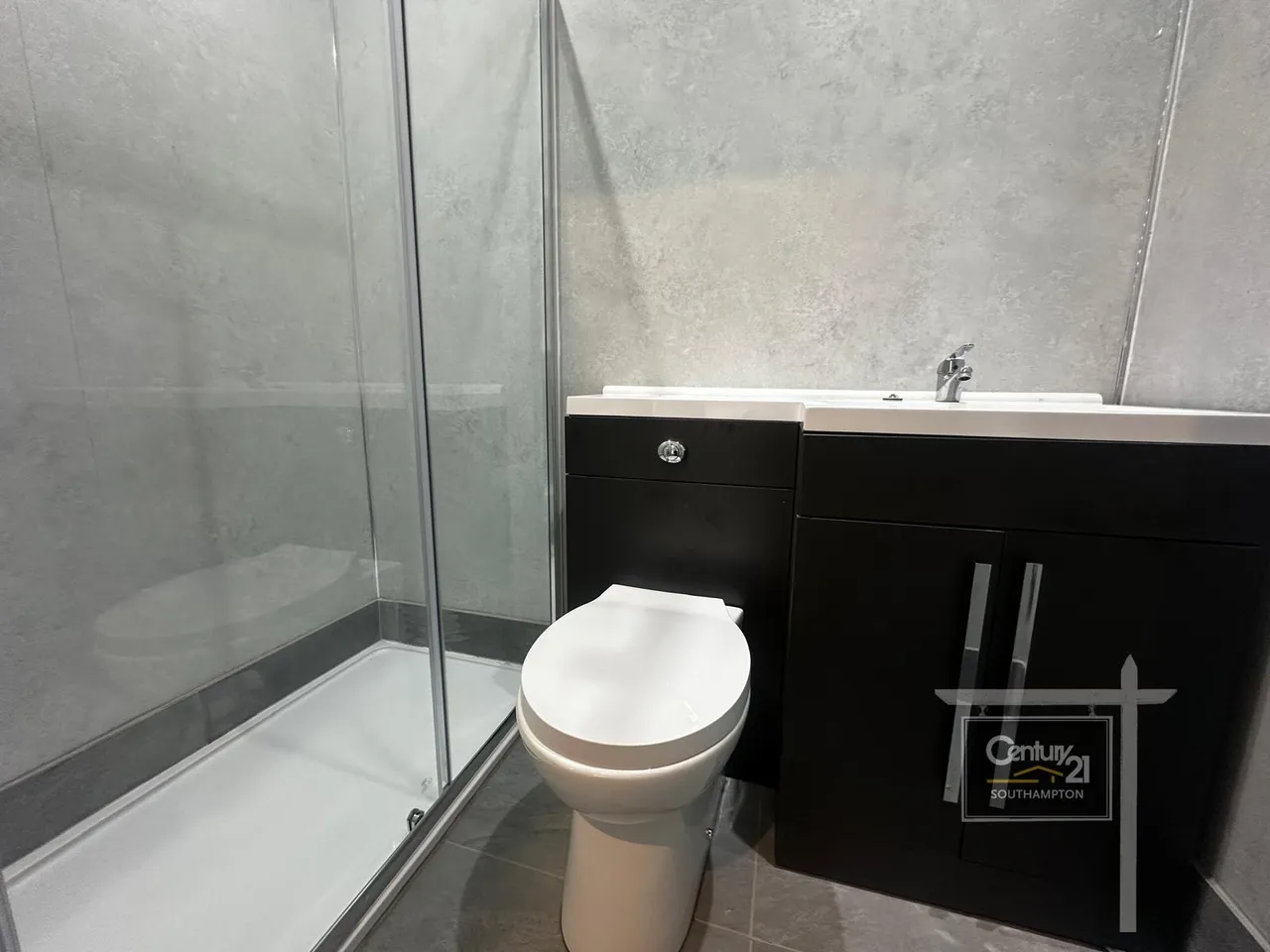 Newcombe Road, Southampton, SO15, photo 6