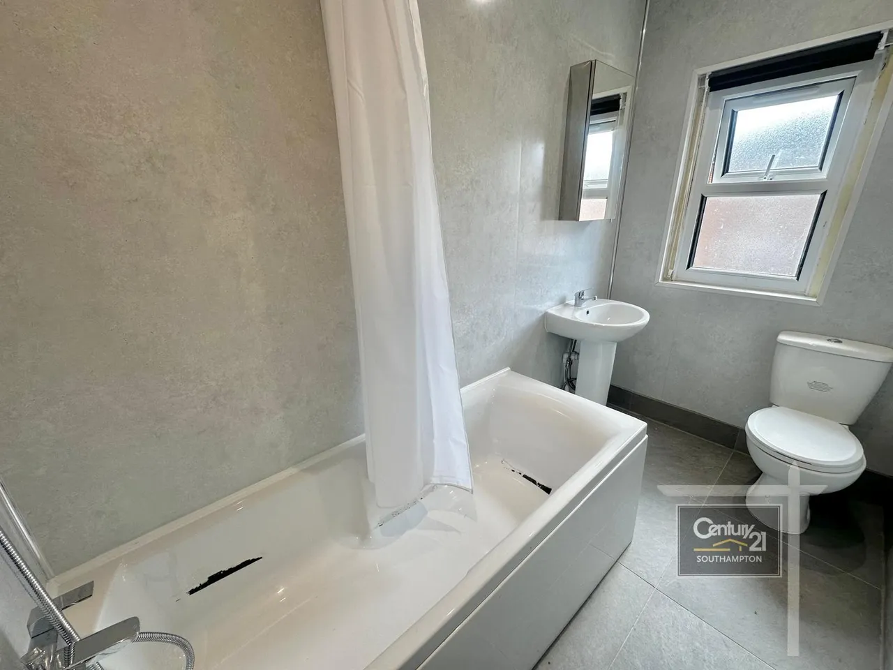 Newcombe Road, Southampton, SO15, photo 10