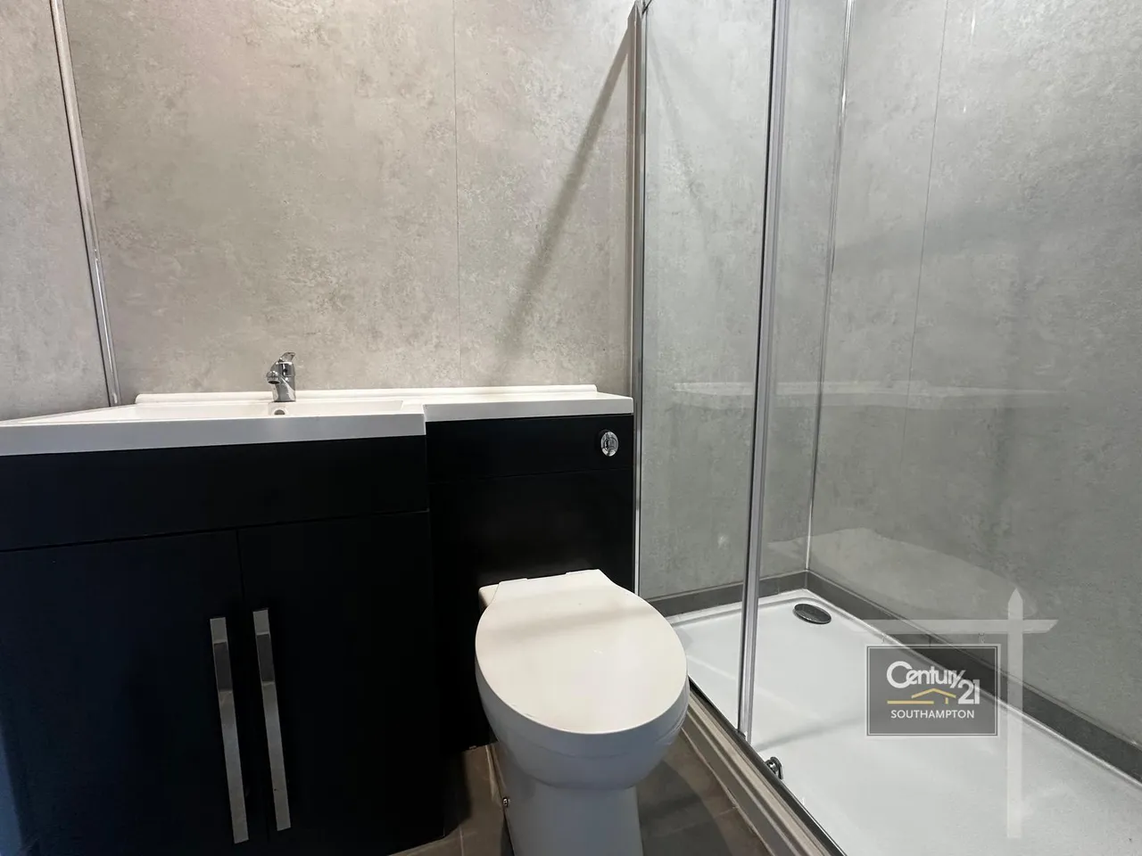 Newcombe Road, Southampton, SO15, photo 8