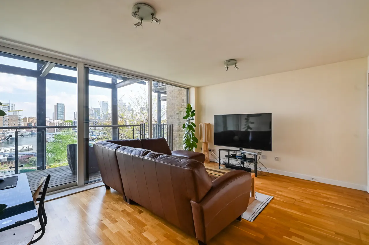 127 Berglen Court, 7 Branch Road, London, photo 6