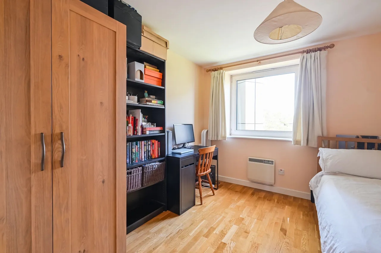 127 Berglen Court, 7 Branch Road, London, photo 5