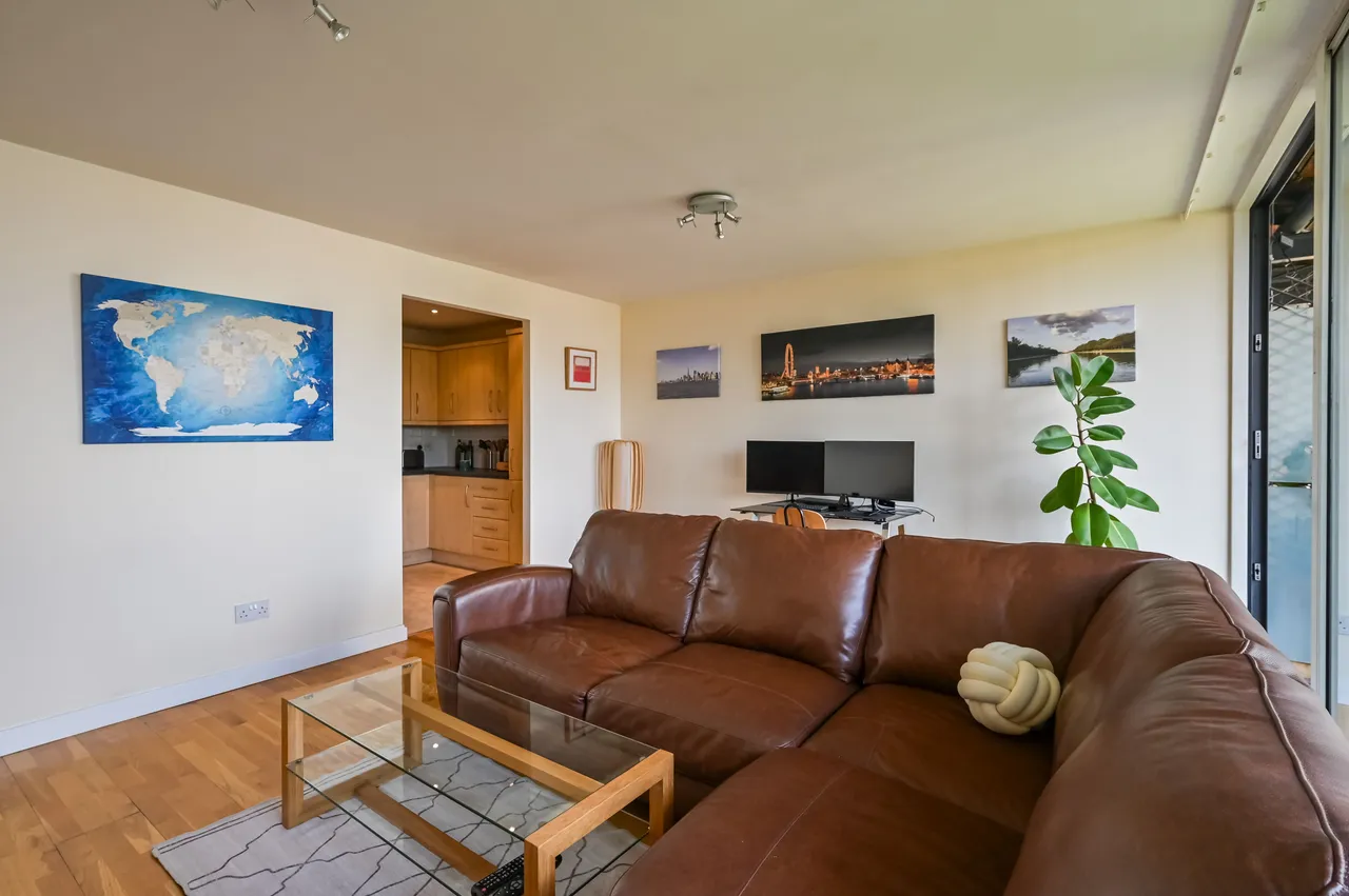 127 Berglen Court, 7 Branch Road, London, photo 11