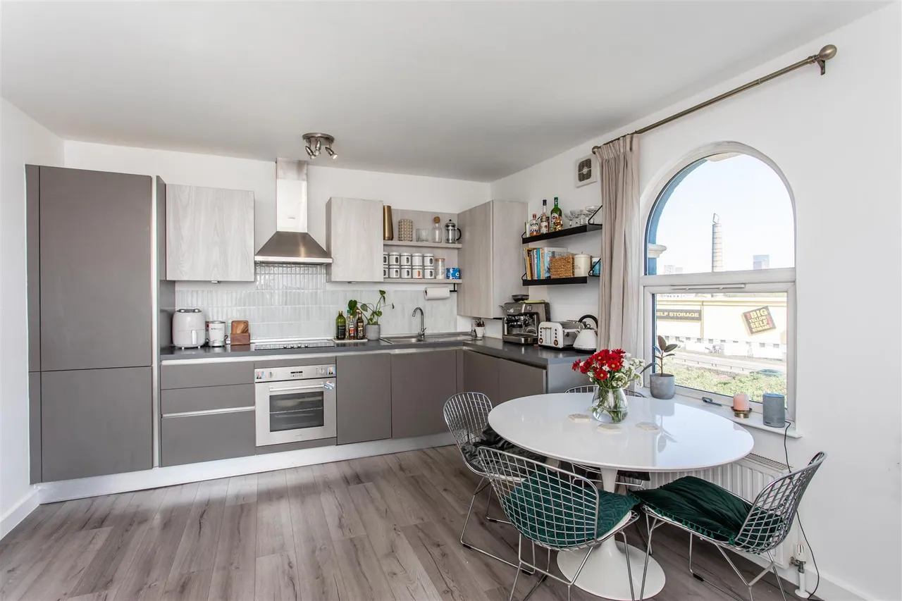 Wendon Street, Bow, photo 6