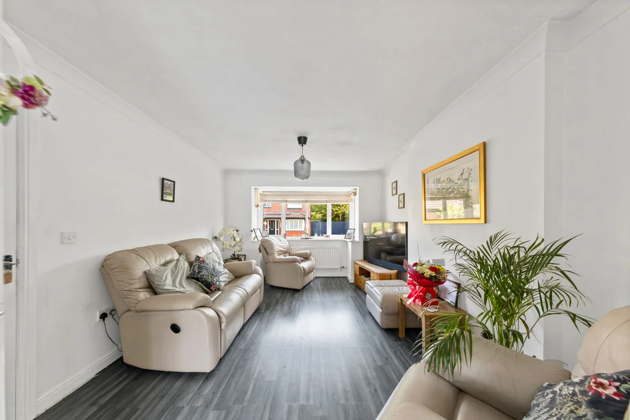Pride Close, Newton-Le-Willows, Newton-Le-Willows, WA12 8EF, photo 6