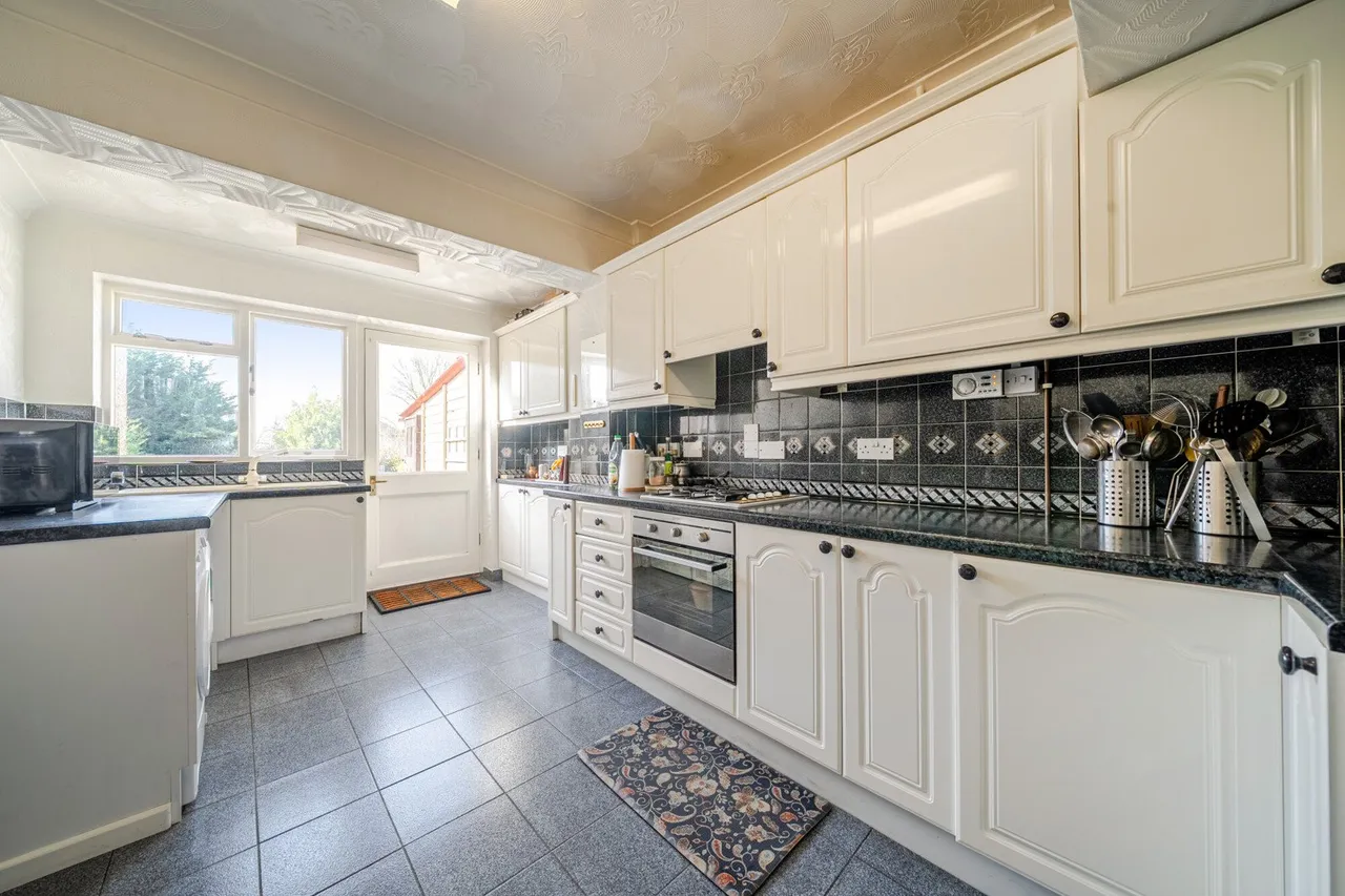 Cathcart Drive, BR6, photo 4
