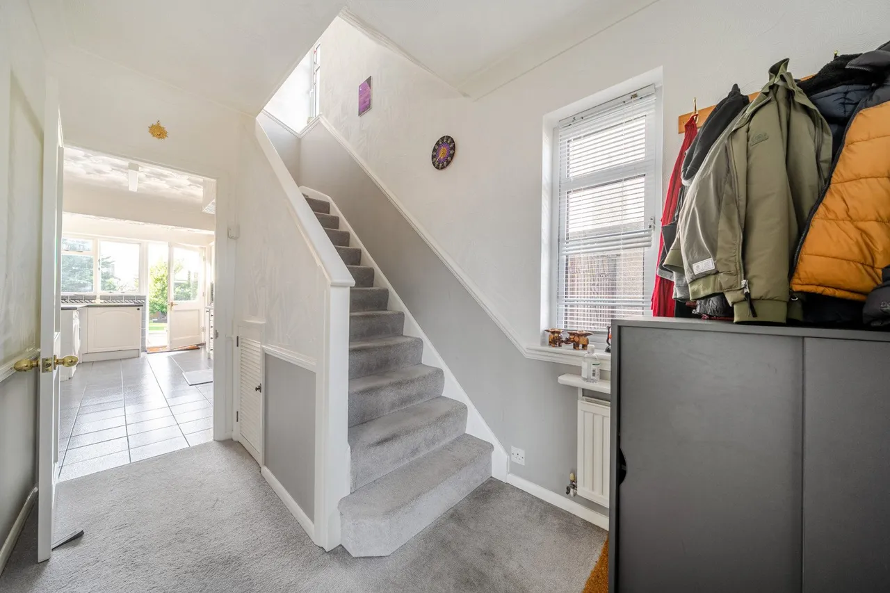 Cathcart Drive, BR6, photo 11