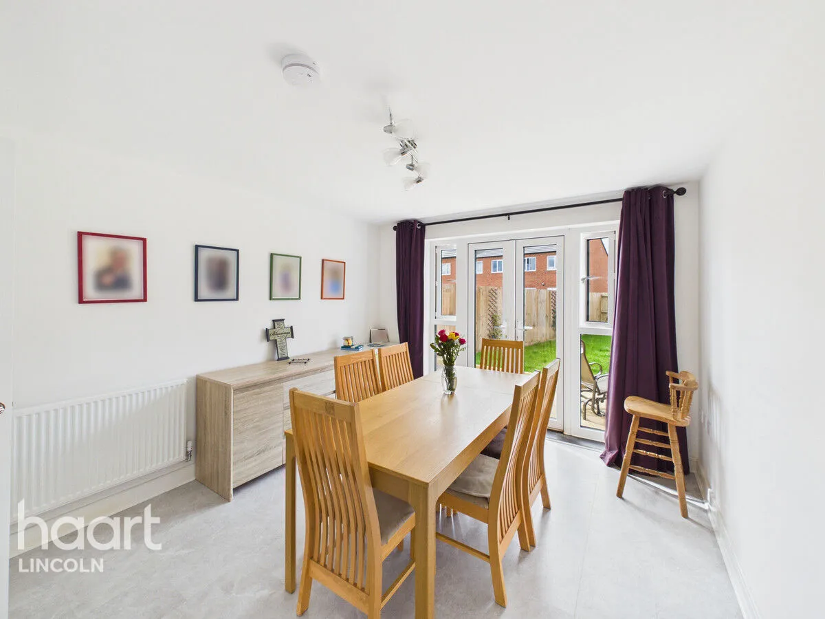 Thewlis Avenue, Sleaford, NG34, photo 8