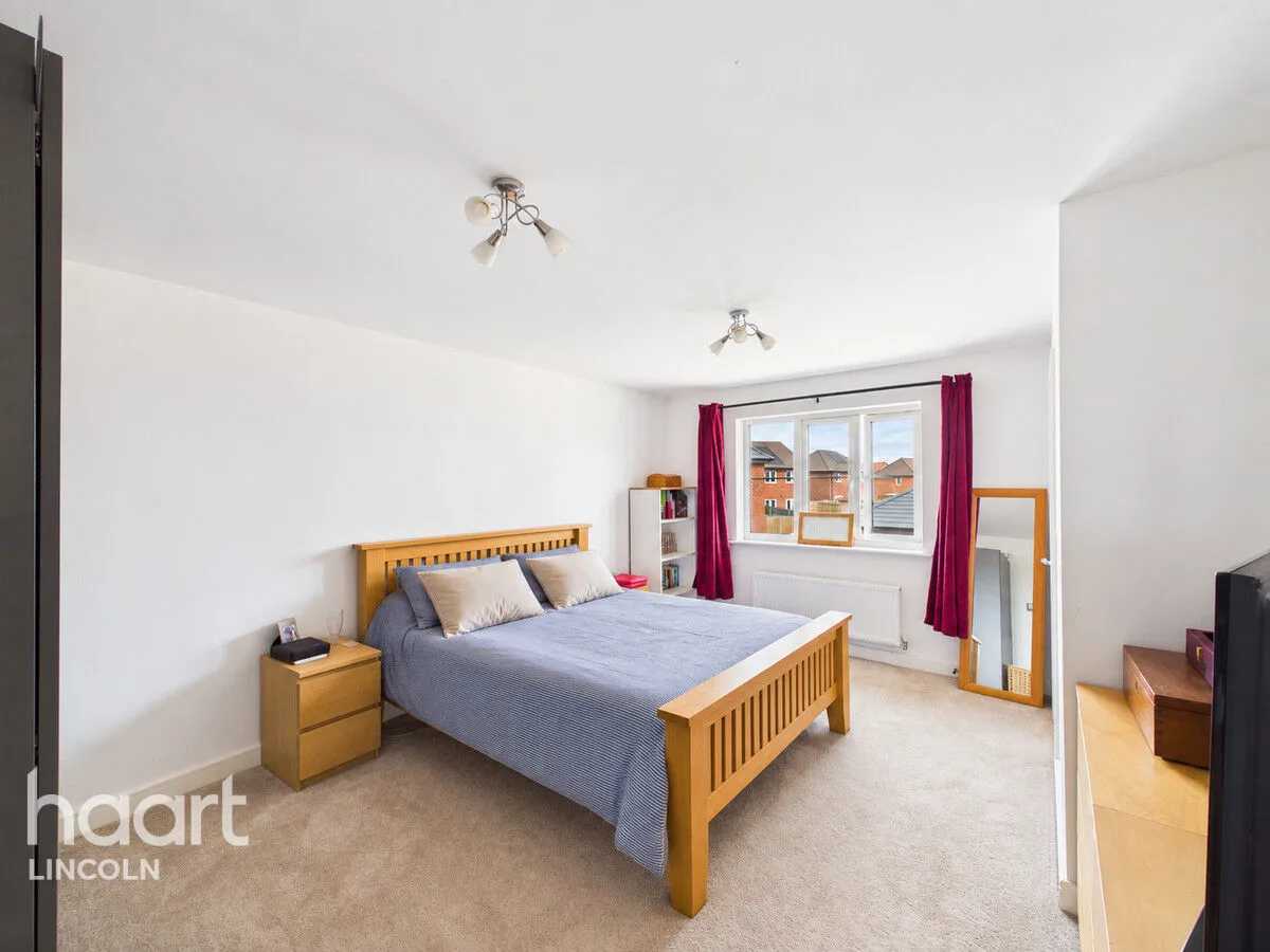 Thewlis Avenue, Sleaford, NG34, photo 13