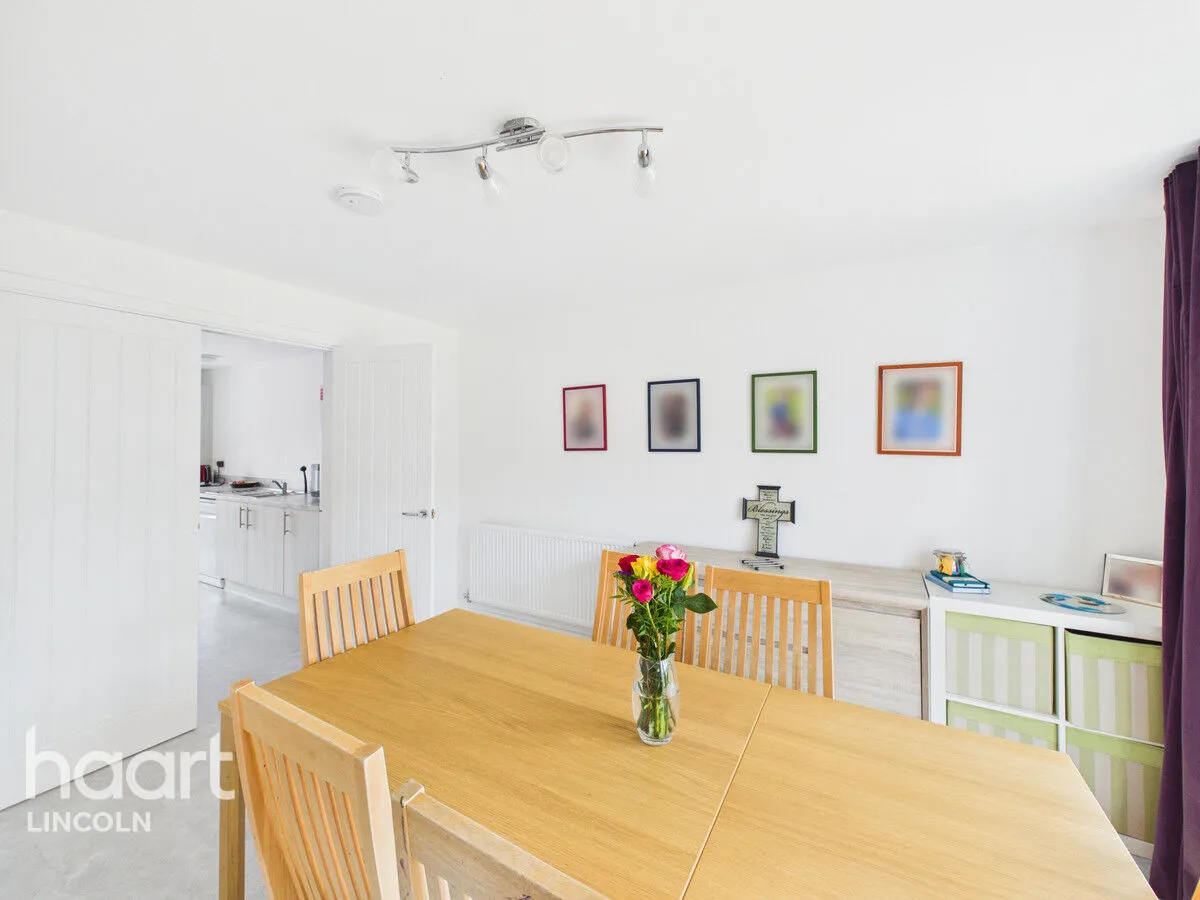 Thewlis Avenue, Sleaford, NG34, photo 9