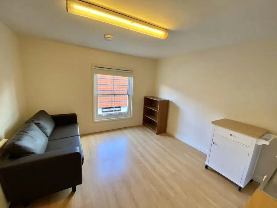 1 bed flat to rent, Newbury, RG14