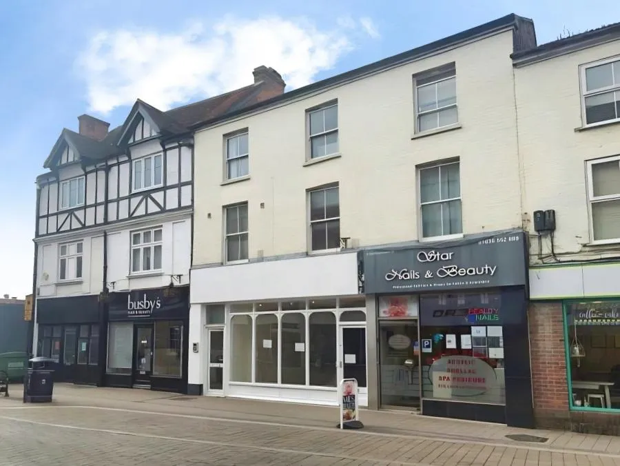 Newbury, RG14, photo 6