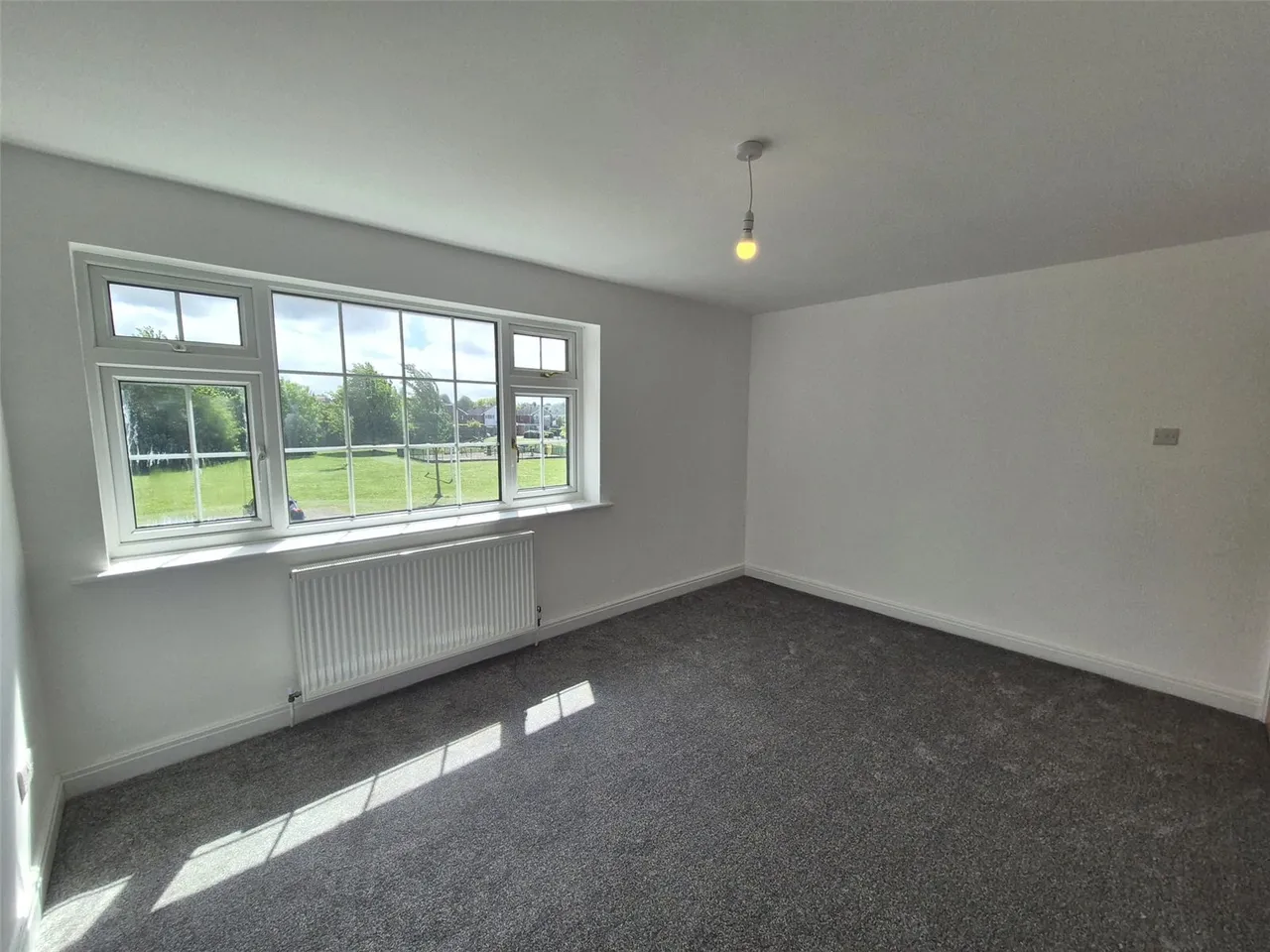 Lon Y Gelli, Wrexham, LL12, photo 12