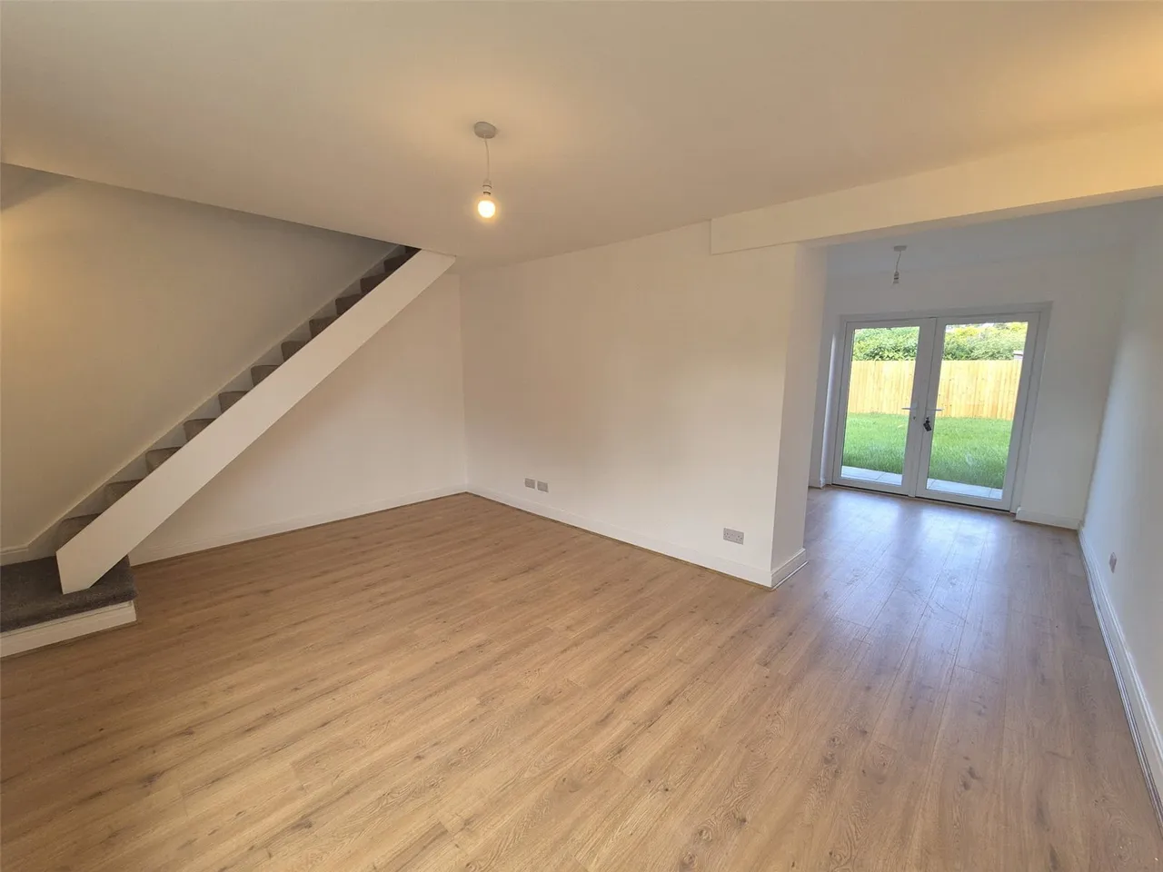 Lon Y Gelli, Wrexham, LL12, photo 2