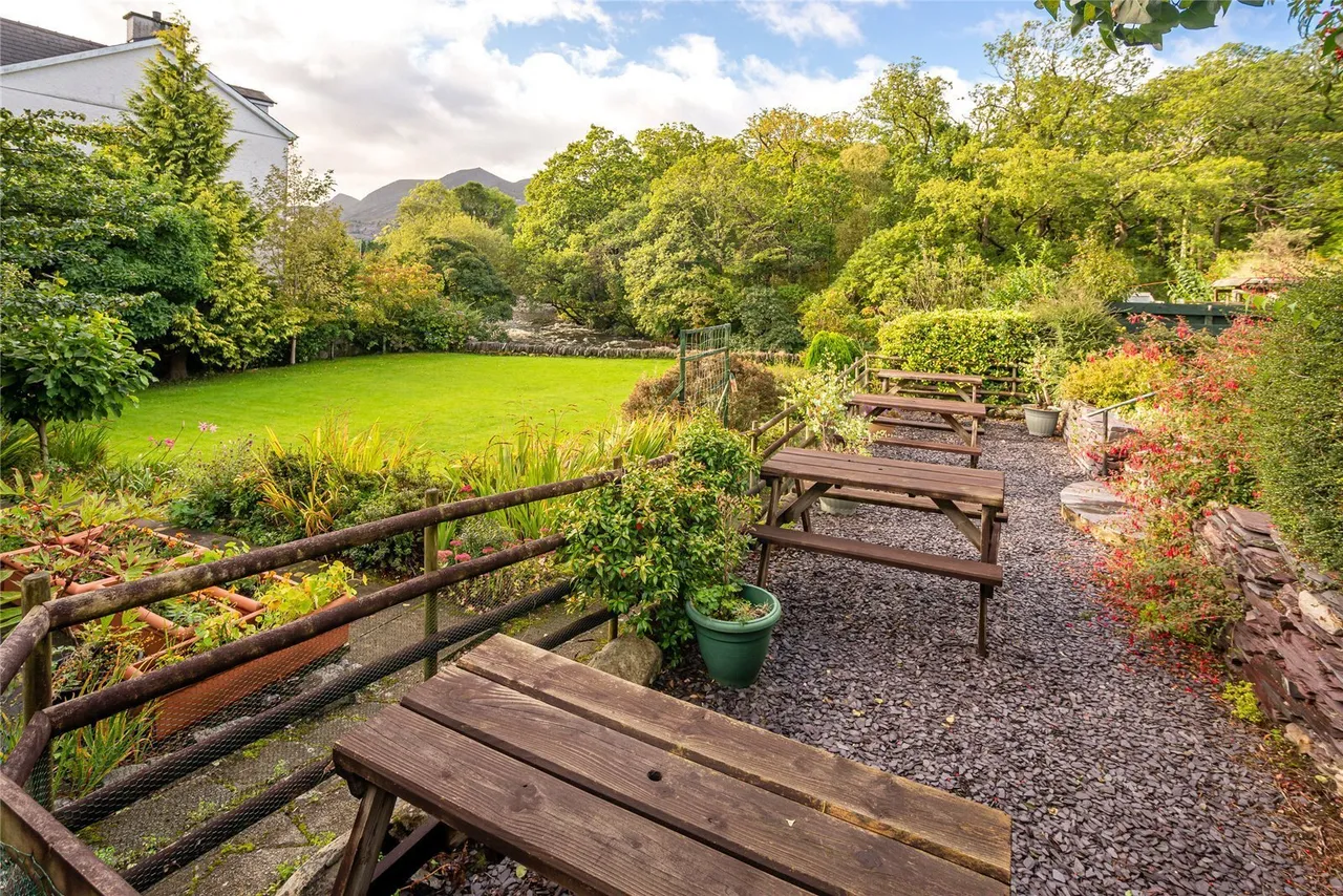 Ogwen Terrace, Bethesda, photo 4