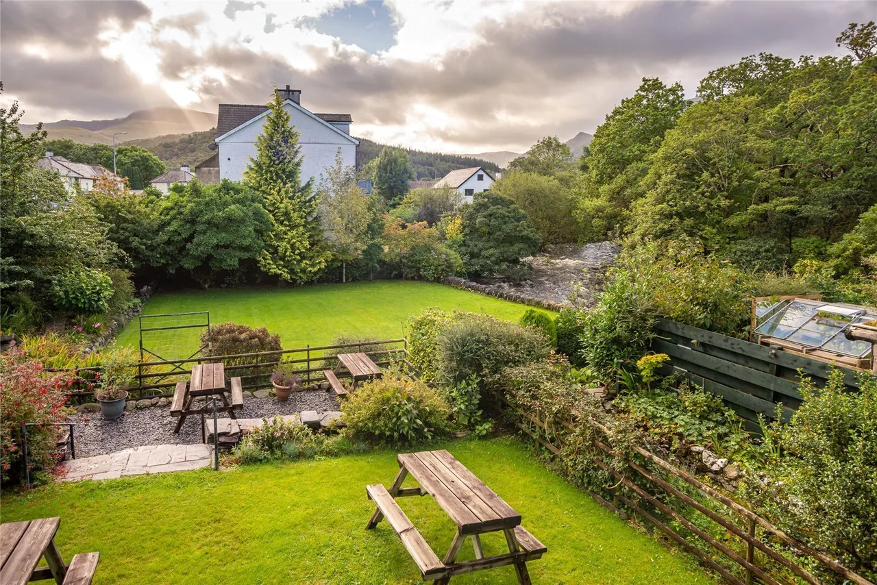 Ogwen Terrace, Bethesda, photo 12