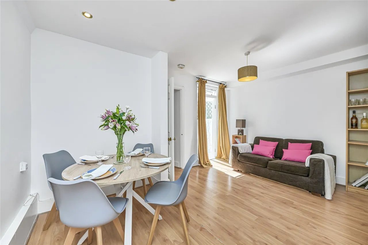 1 bed flat for sale — Hannell Road, London, SW6